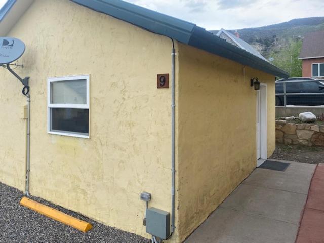 黄石河滨小屋酒店 加德纳 外观 照片