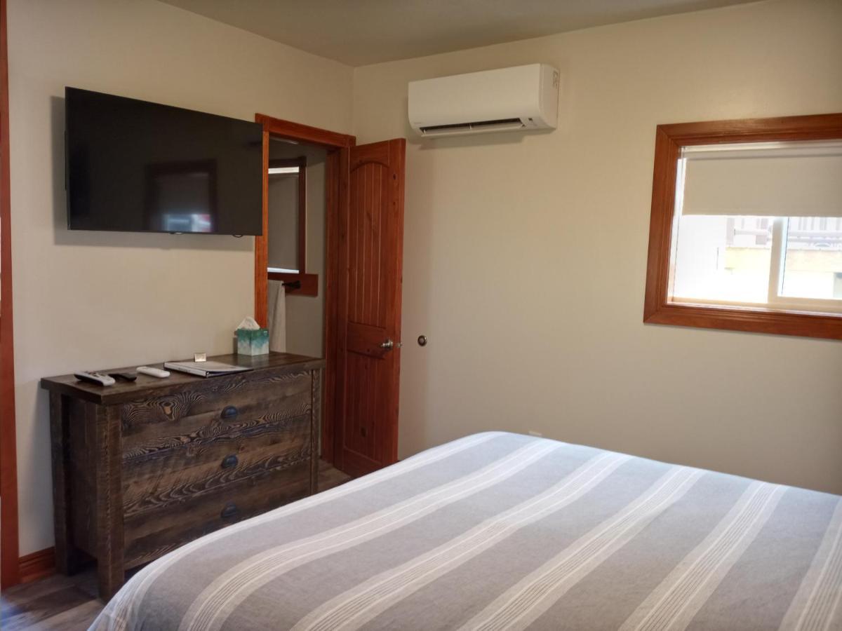 黄石河滨小屋酒店 加德纳 外观 照片
