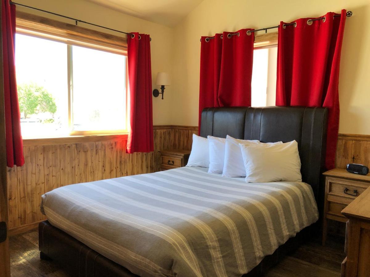 黄石河滨小屋酒店 加德纳 外观 照片