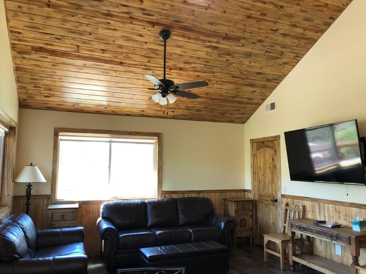 黄石河滨小屋酒店 加德纳 外观 照片